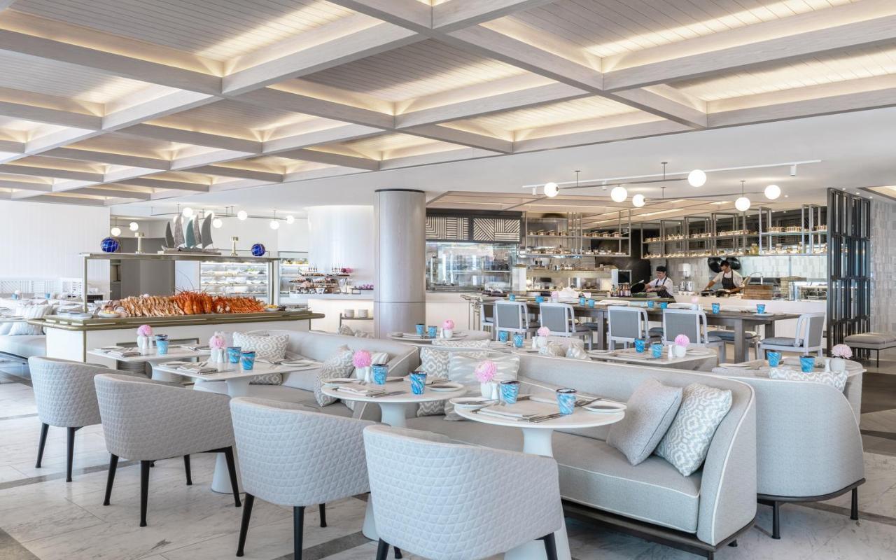The Langham, Gold Coast And Jewel Residences Exterior foto The interior of the restaurant